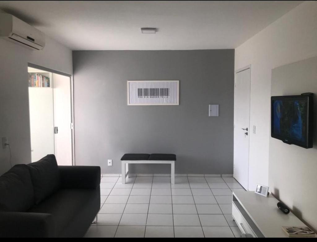 Apto em condomínio , portaria 24h, com área de lazer, ideal para famílias photo 1