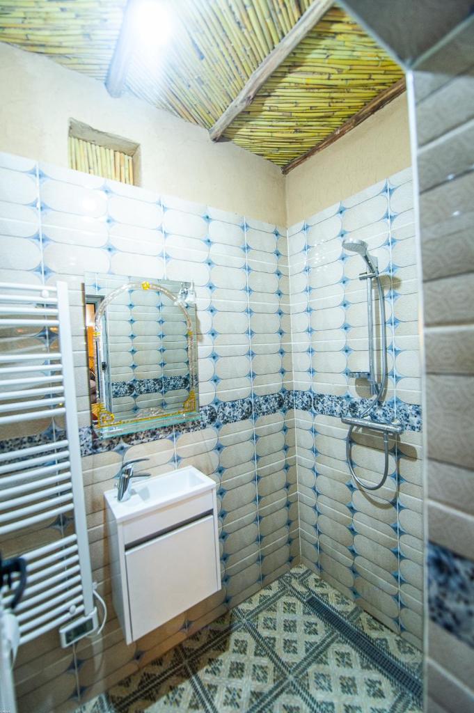Riad Lalla photo 1