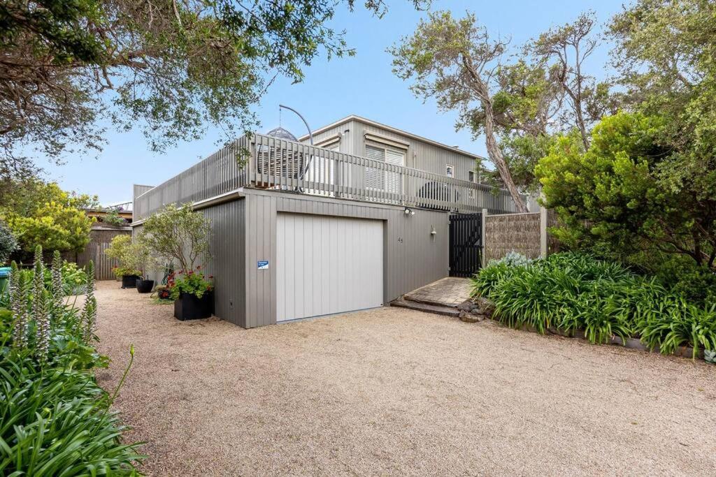 Dana Beach House, Blairgowrie