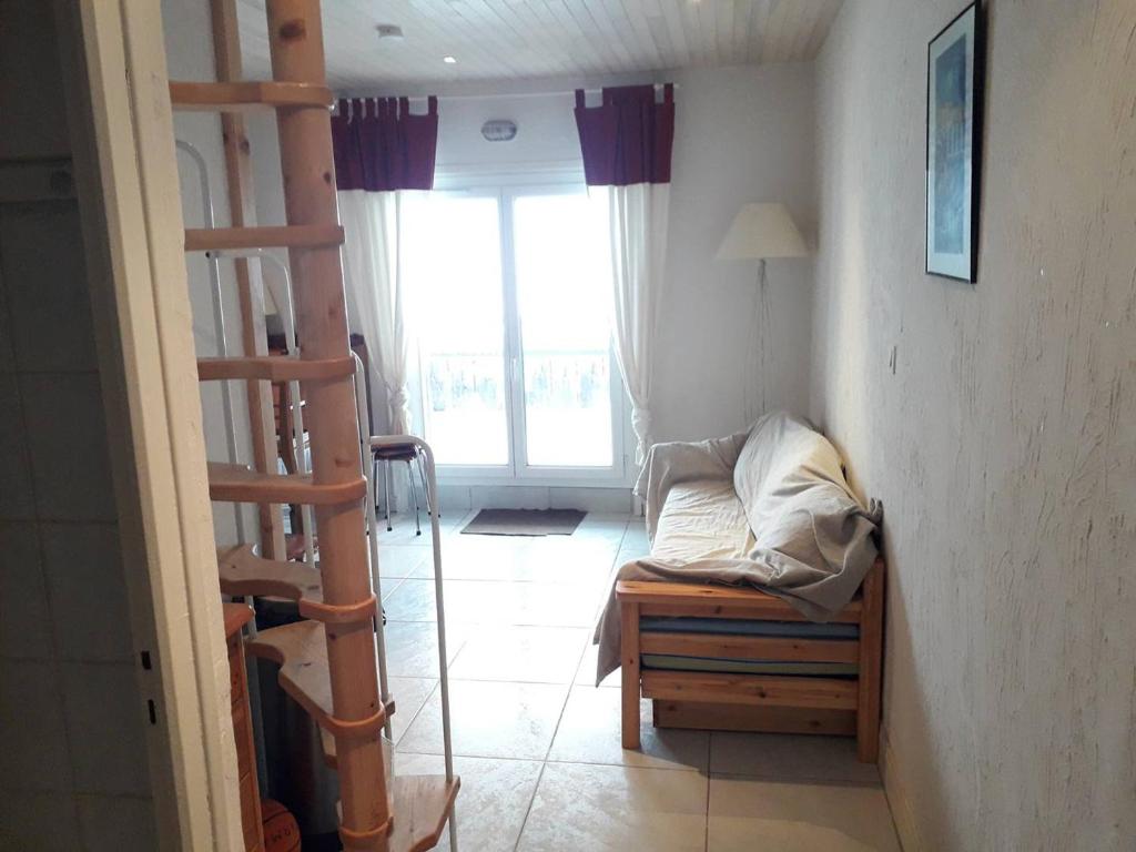 Appartement Arette, 1 pièce, 6 personnes - FR-1-602-88
