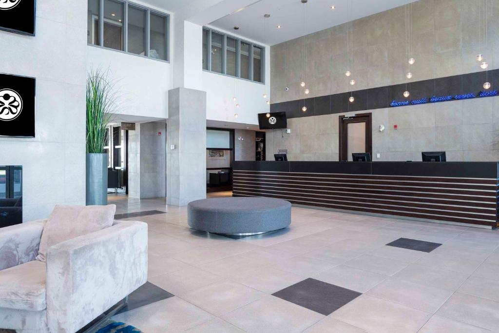Sandman Signature Prince George Hotel photo 4