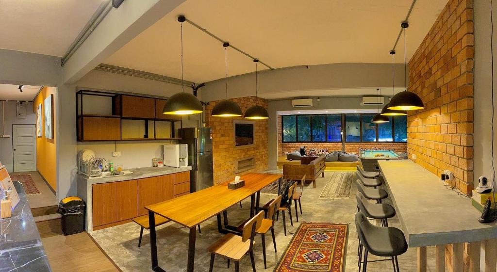 Arch Dormitorio Cenang