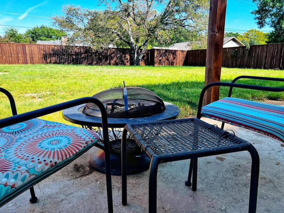 BEAUTIFUL, SERENE,THREE BEDROOM BUNGLOW. photo 2
