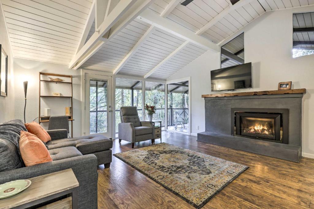 Sonoma County Vacation Home with Hot Tub! photo 3