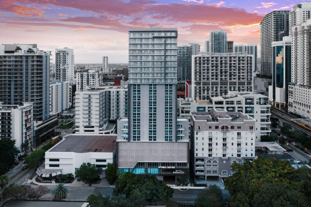 Atwell Suites Miami Brickell, an IHG Hotel image