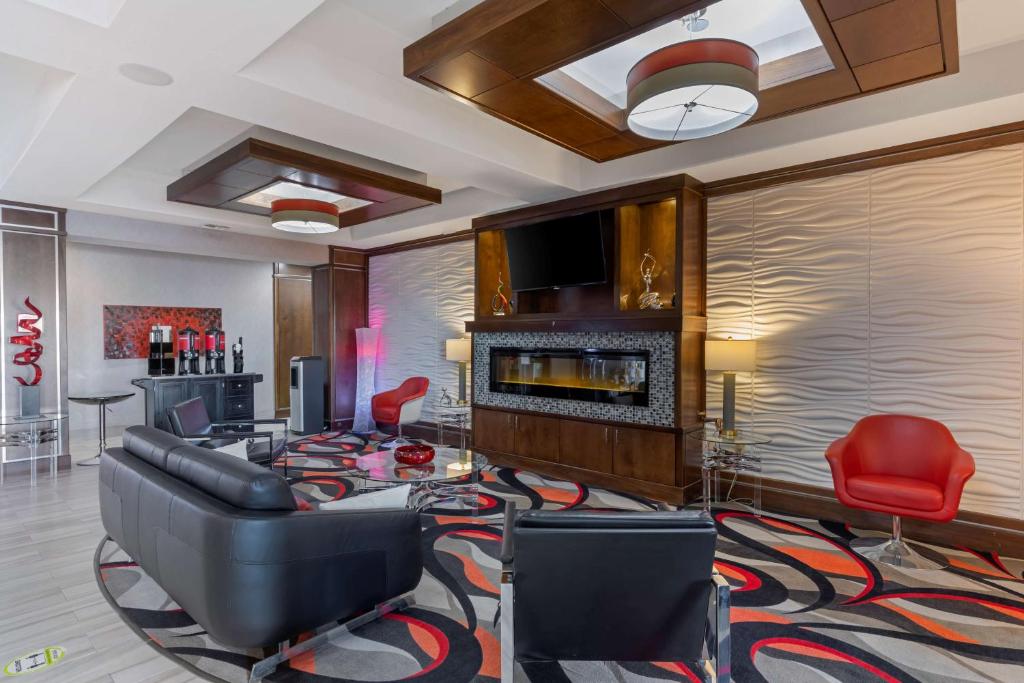 Best Western Plus Fort Stockton Hotel image