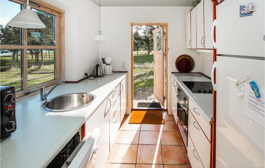 Stunning Home In Sams With 3 Bedrooms And Wifi photo 4