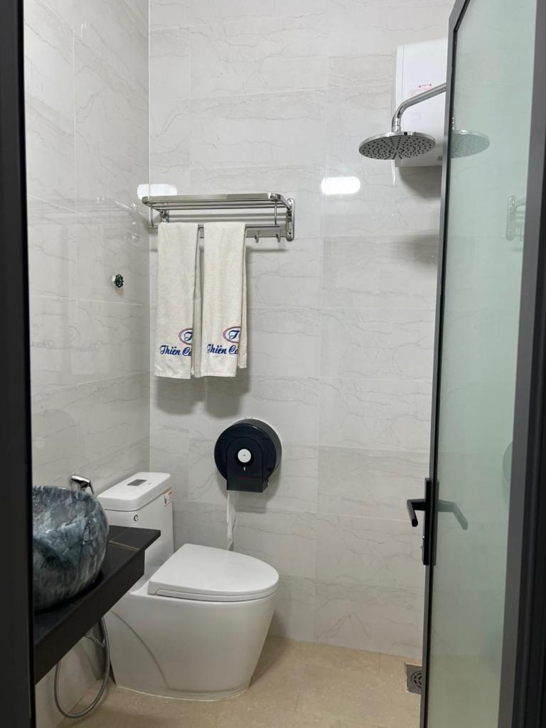 Khách sạn Thiên Các Qn