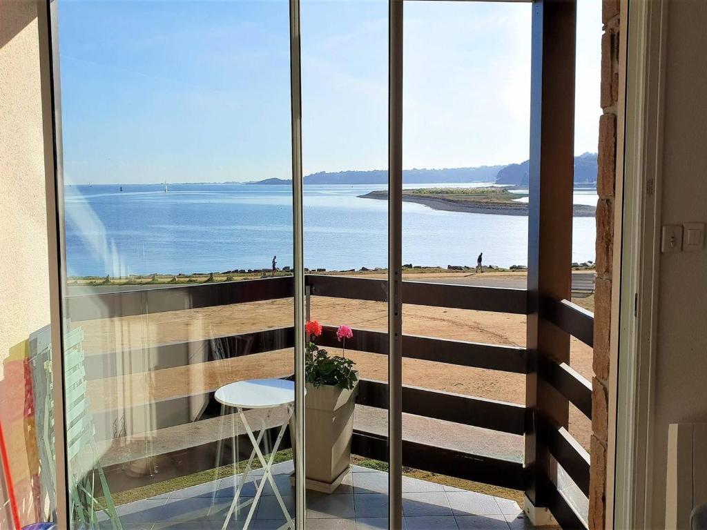 Appartement Perros-Guirec, 1 pièce, 4 personnes - FR-1-368-75 photo 1