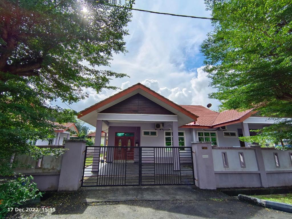 Seri Guesthouse Dungun photo 1