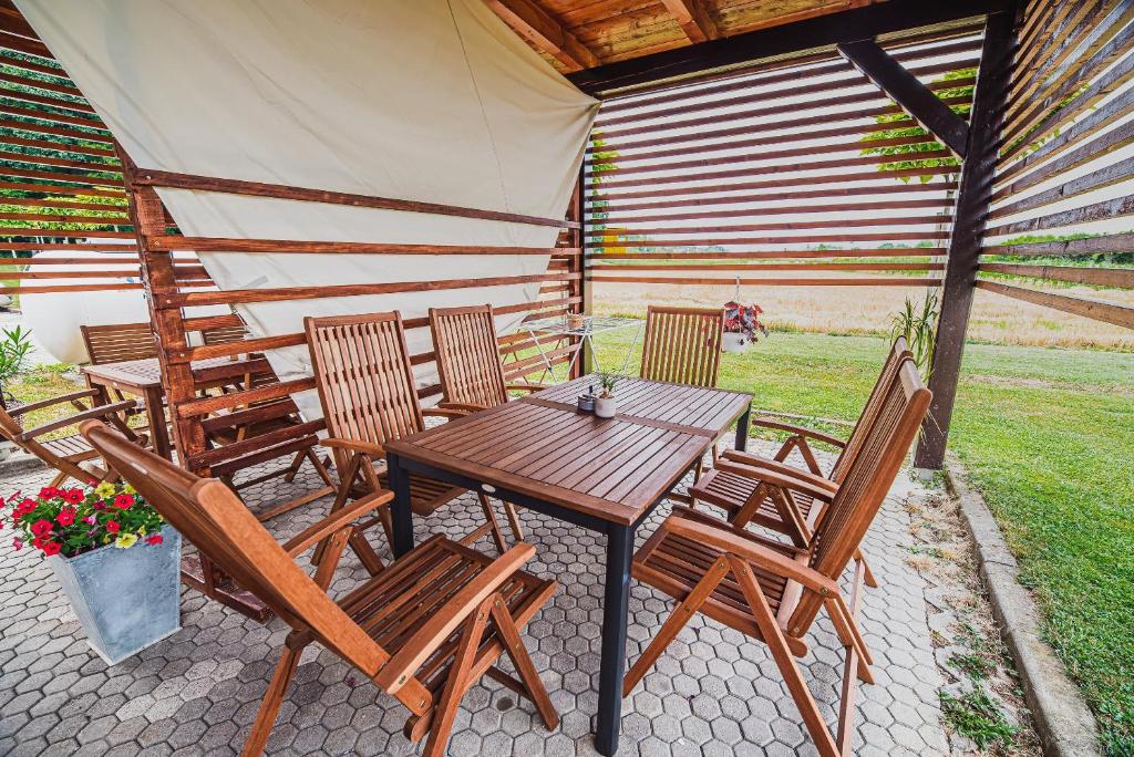 Lux Living Apartments BUDIČ near Terme Čatež photo 4