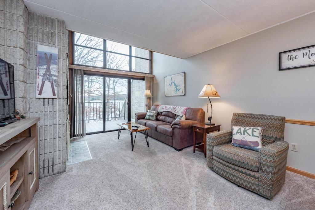 308D Two Bedroom Two Bath photo 2