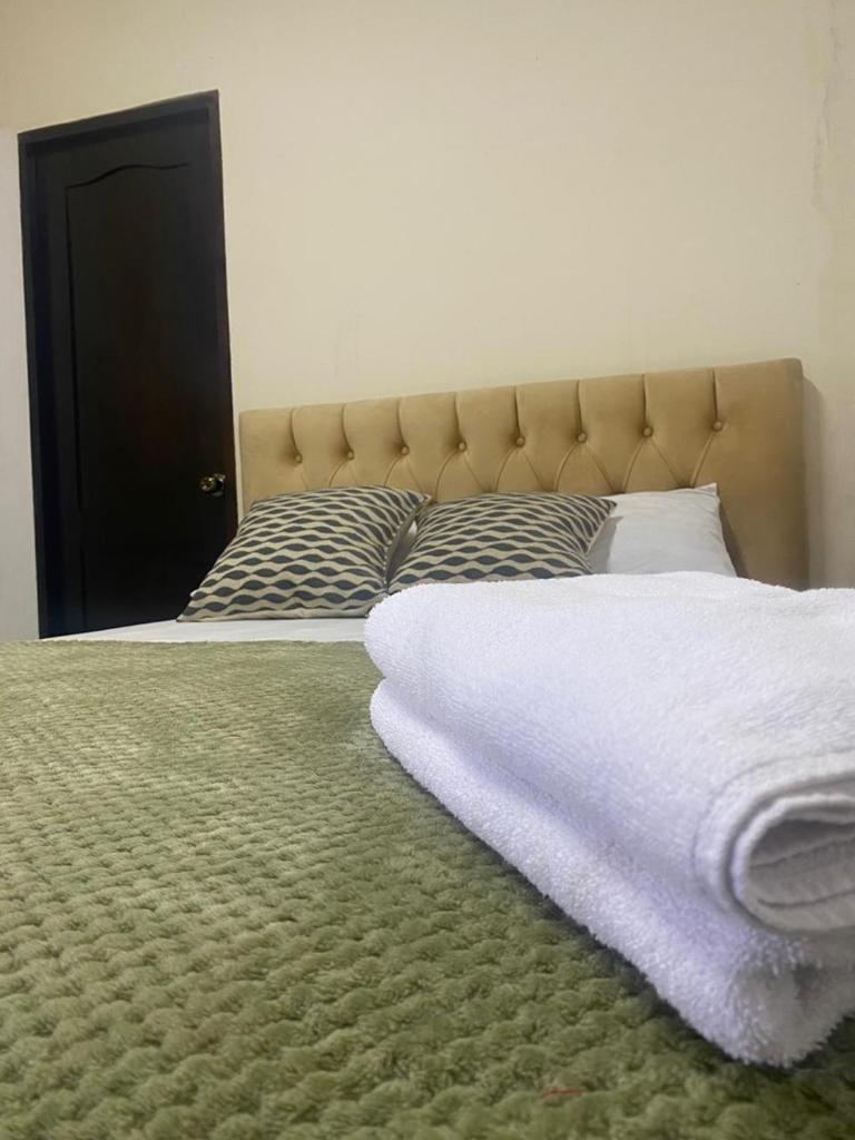 Habitación Matrimonial en montañita