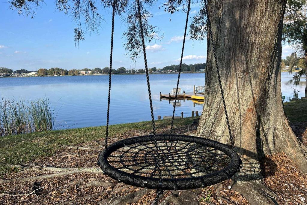 Lake Silver Retreat lll photo 3