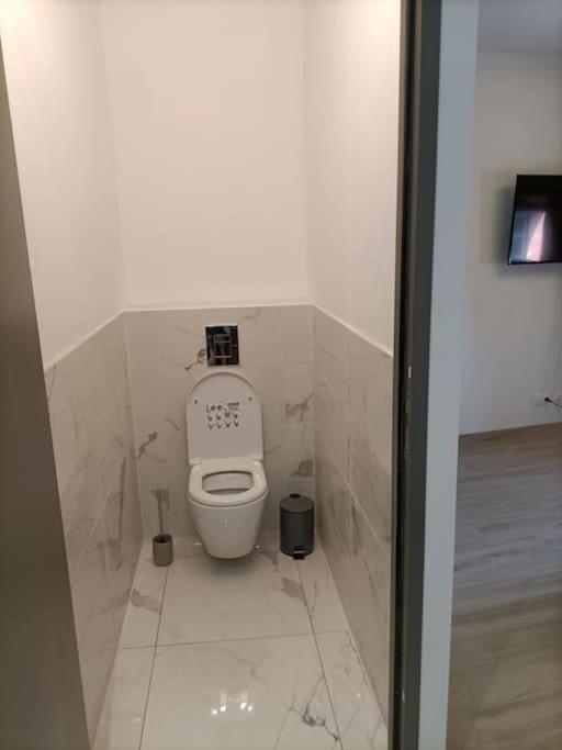 Logement entier Bourg Collonges la Rouge photo 1