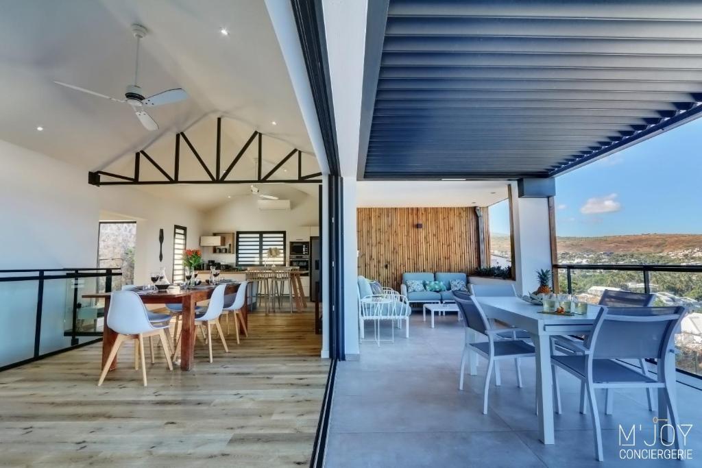 Villa Azur Saint-Gilles - La Réunion - Seaview, Pool, Beach & BBQ! photo 4