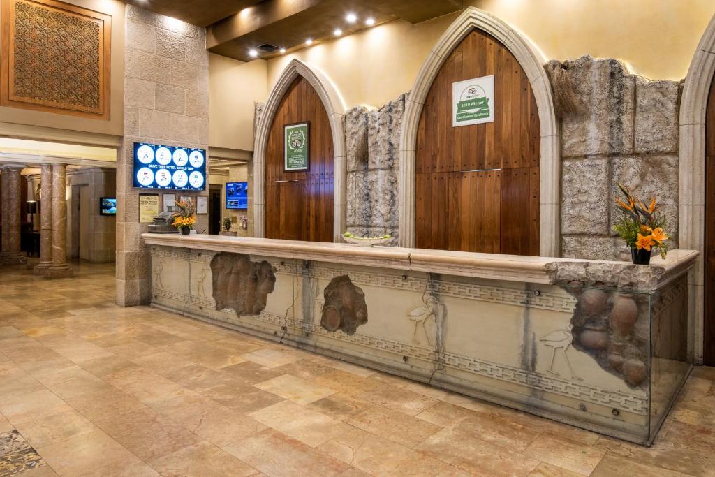 Olive Tree Hotel photo 2