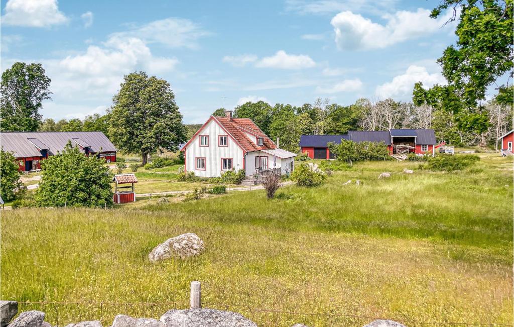 Awesome Home In Karlskrona With Wifi And 3 Bedrooms photo 1