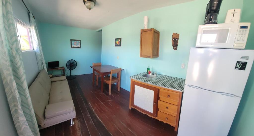 Axios Sun Apartments Caye Caulker photo 1