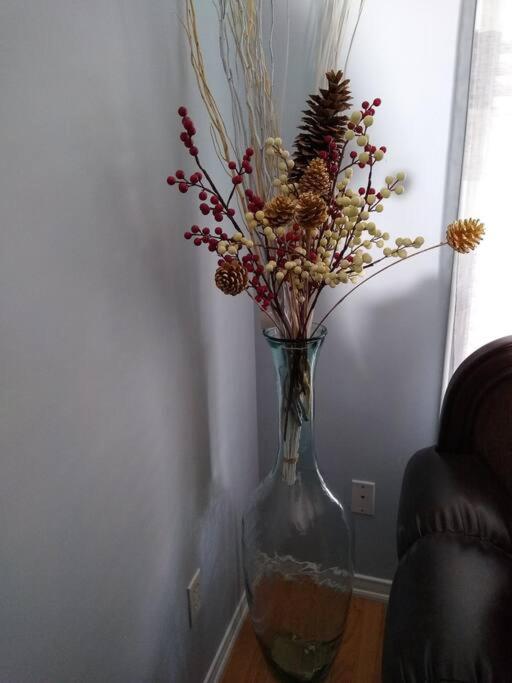 Entire 4 bed room detached residential home photo 4