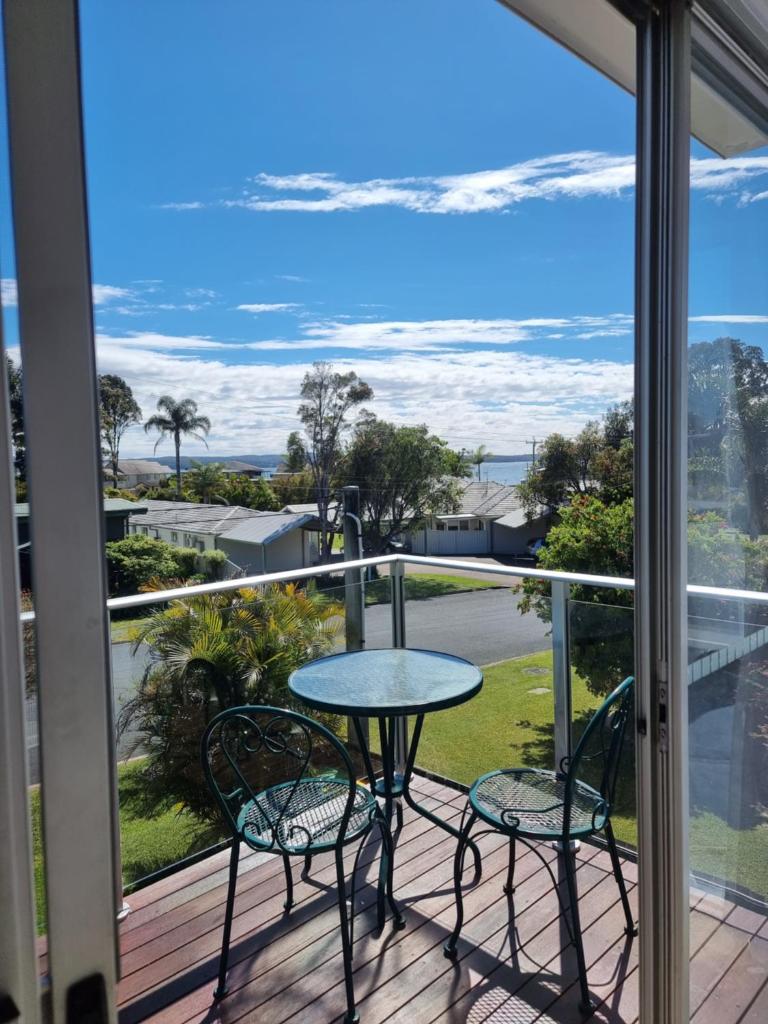 Batehaven Beach house photo 4