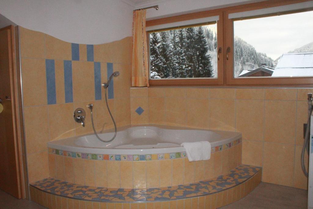 Edelweiss Apartments 200m zum Lift photo 4