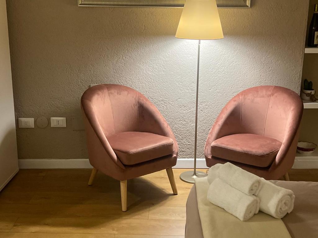 Domus Suites Verona - Tap to explore photos