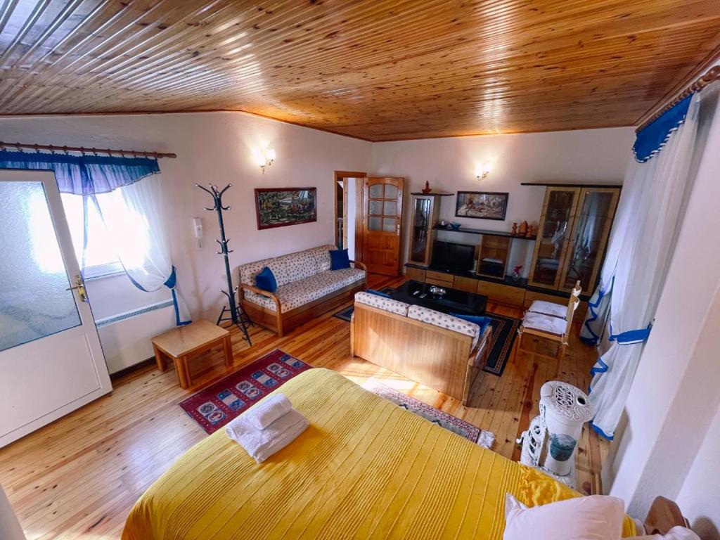 Diana Guesthouse photo 3