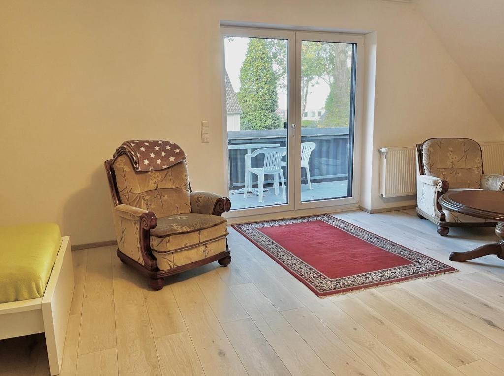 Ferienwohnung mit Balkon - 3 Zimmer photo 1
