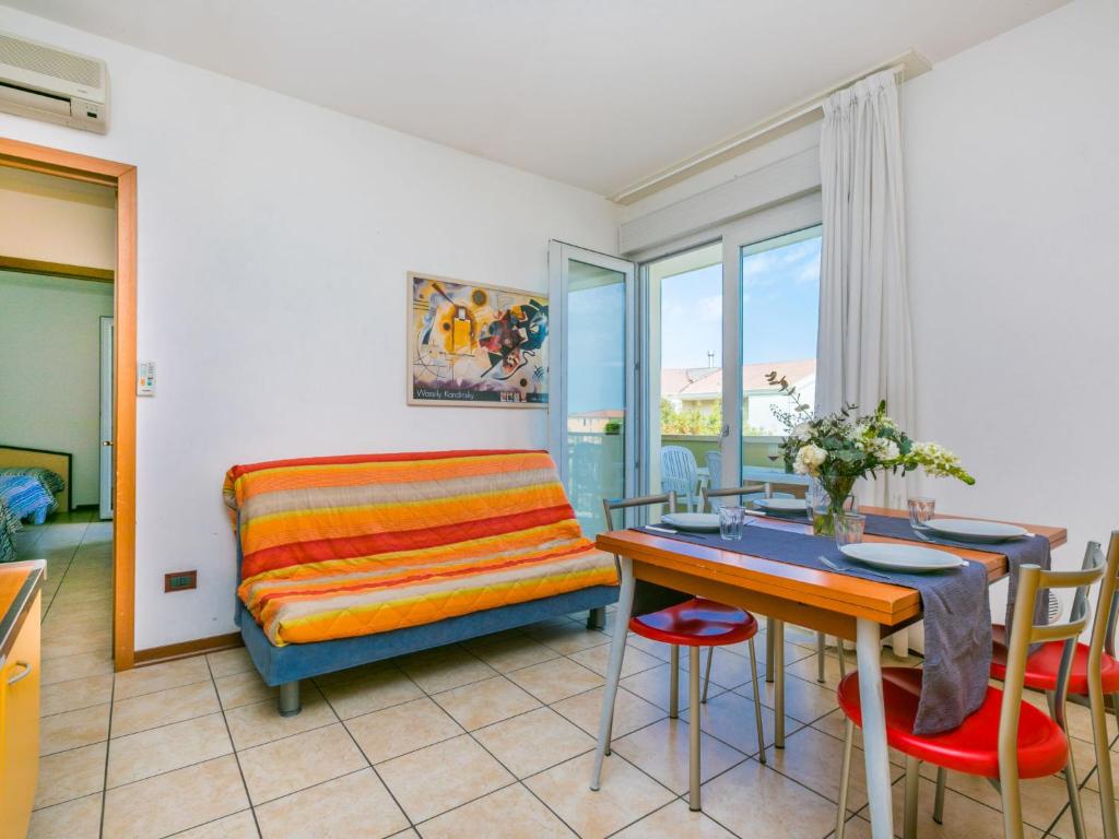 Apartment Robinia-Pinetine-3 by Interhome photo 3
