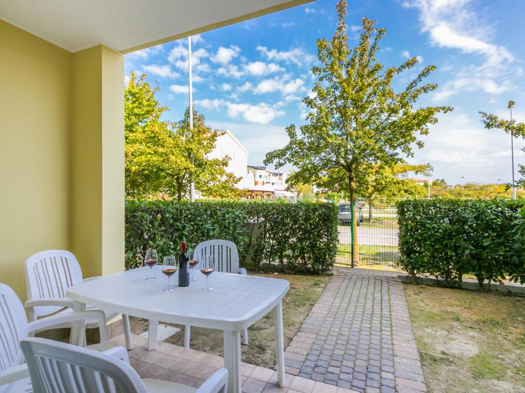 Apartment Robinia-Pinetine-4 by Interhome photo 1
