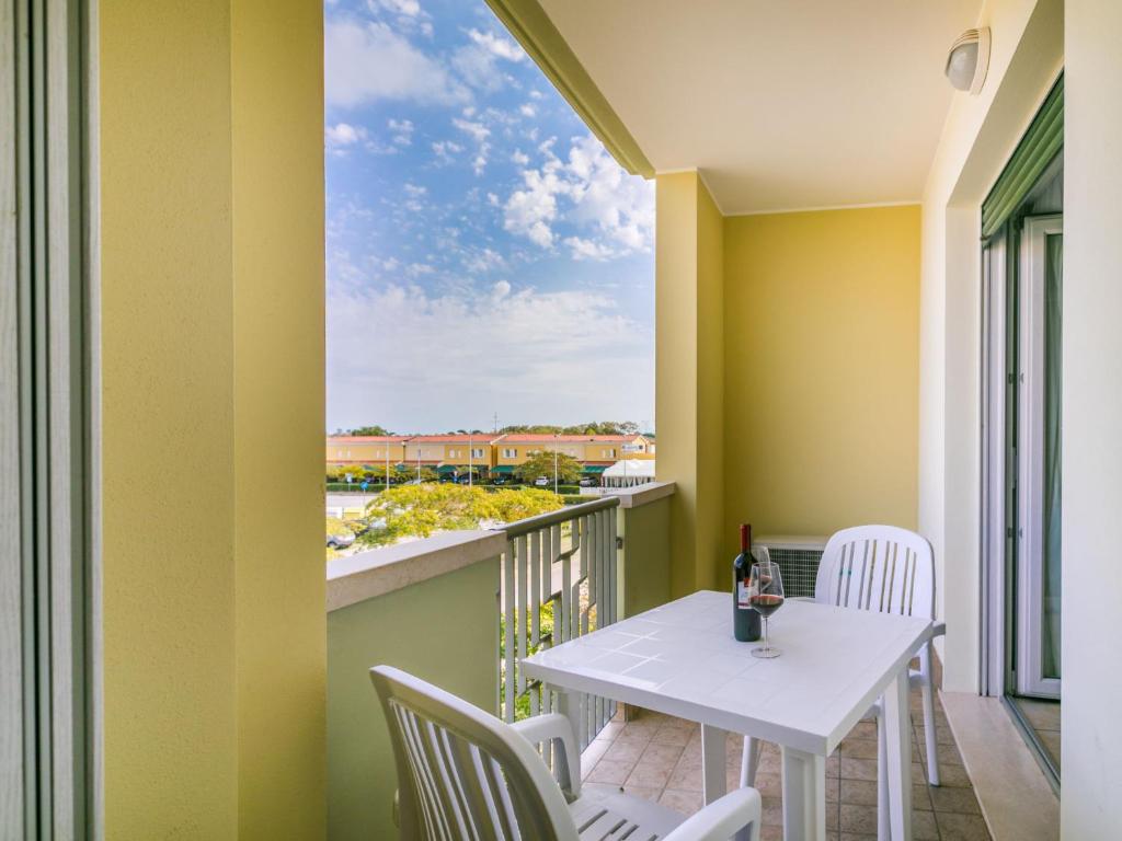 Apartment Robinia-Pinetine-1 by Interhome photo 2
