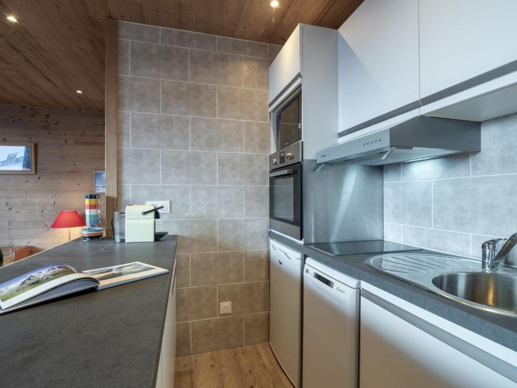 Apartment Les Genepis-5 by Interhome photo 2