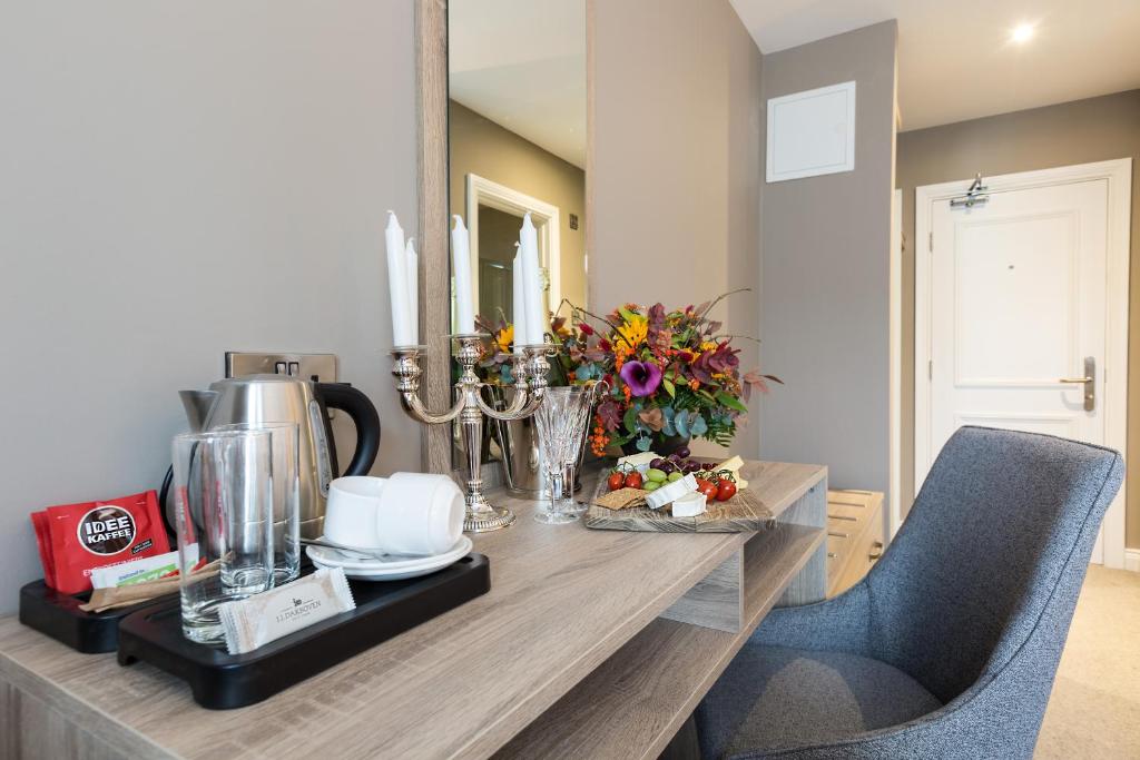 Castle Varagh Hotel & Bar photo 4