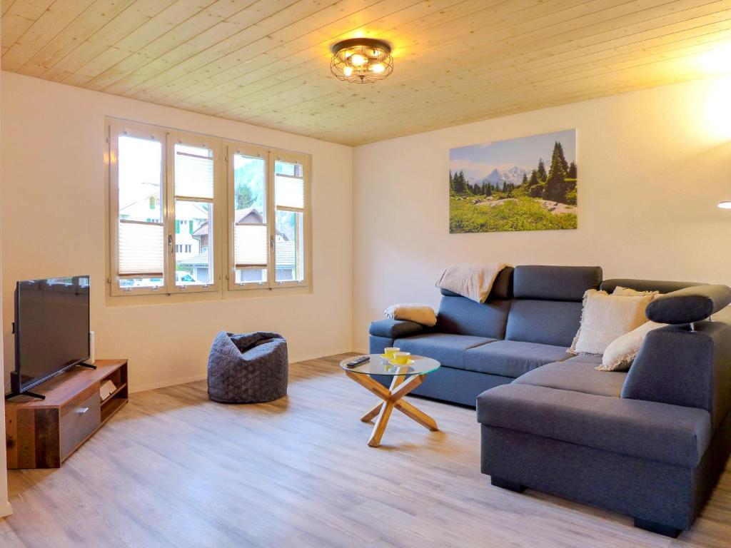 Holiday Home Chalet Dori by Interhome photo 1