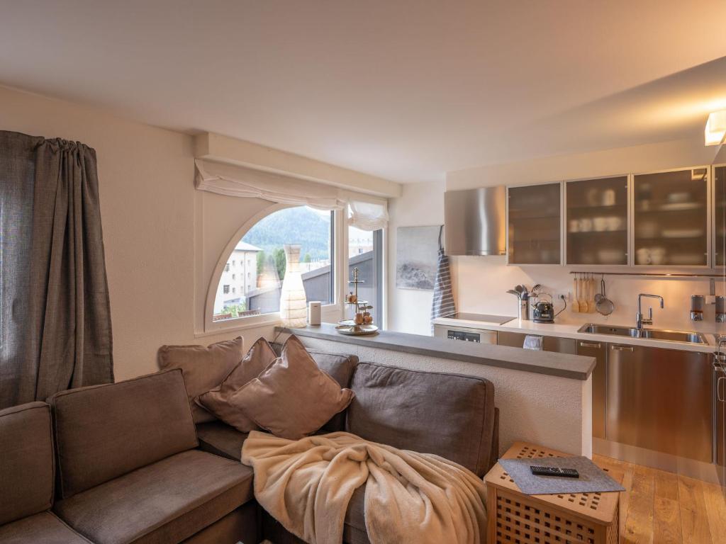 Apartment Chesa Polaschin 4 - Silvaplana by Interhome photo 1