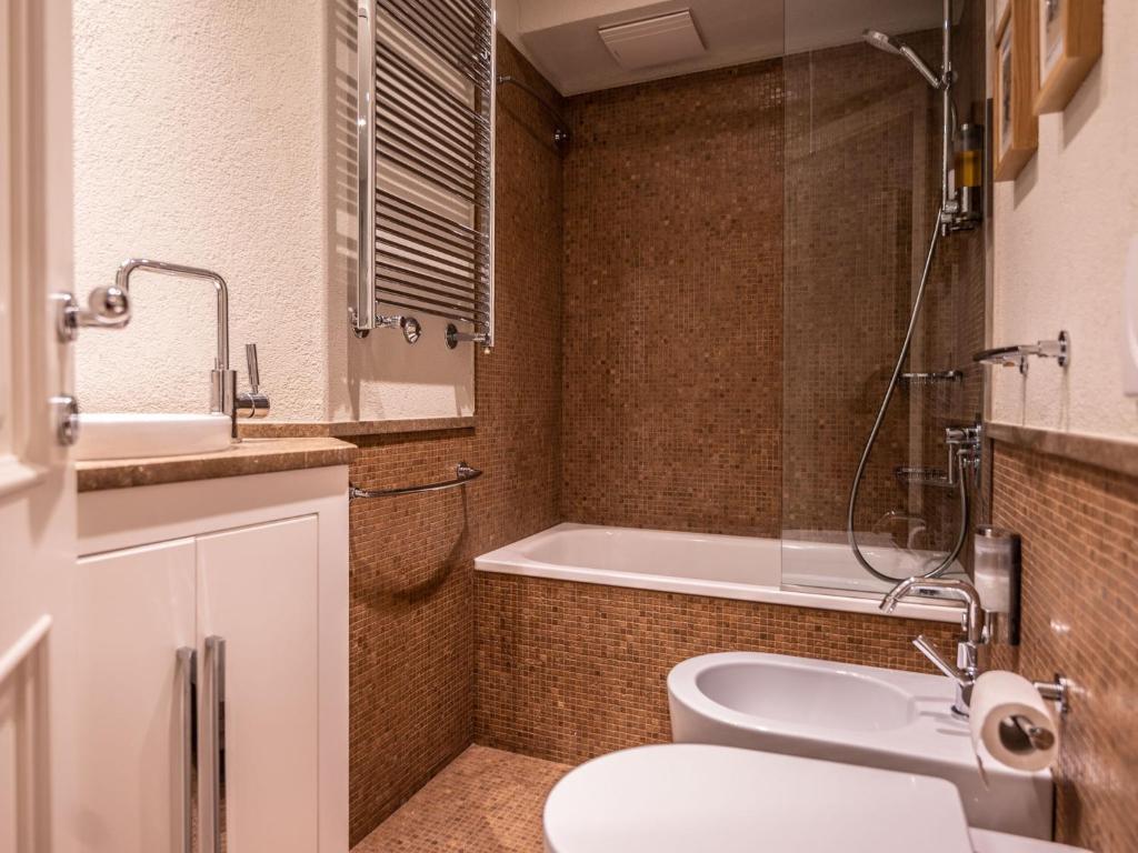 Apartment Chesa Polaschin 4 - Silvaplana by Interhome photo 4