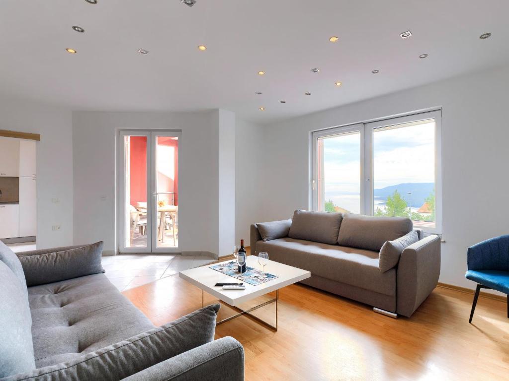 Apartment Flores by Interhome photo 2