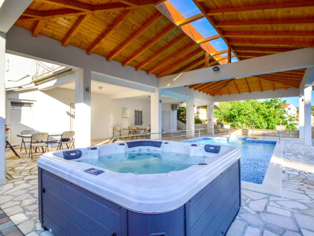 Holiday Home Villa Kursar by Interhome photo 1