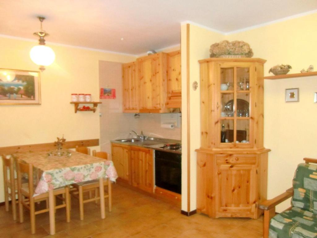 Stunning holiday home in Molina di Ledro near lake