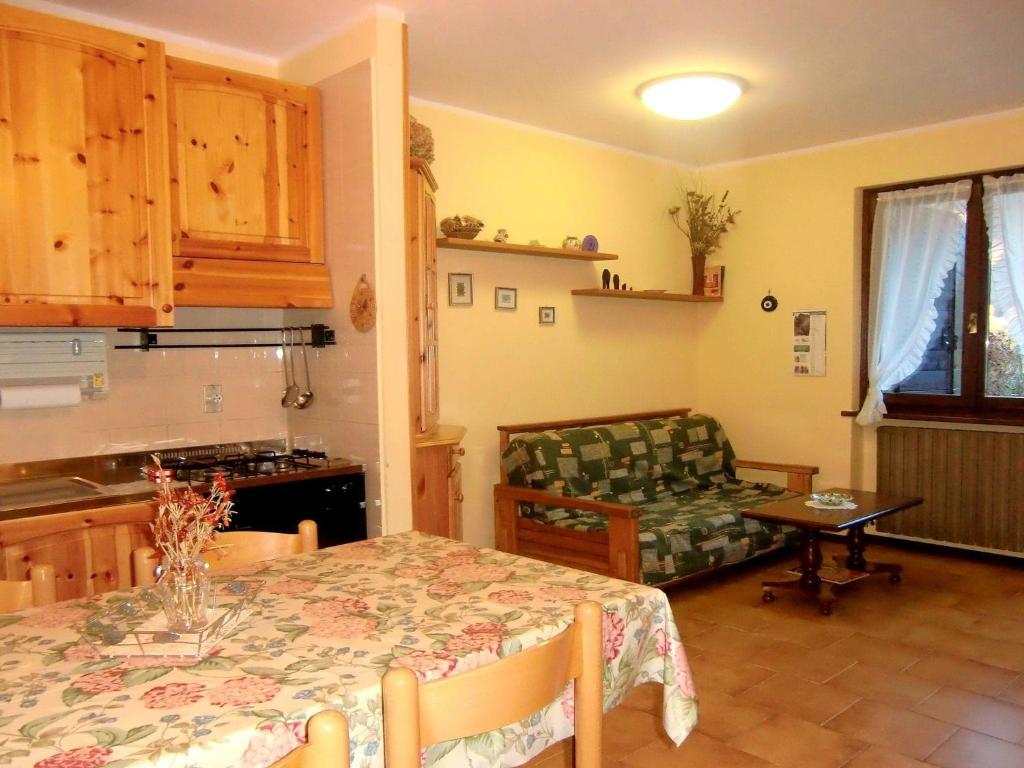Stunning holiday home in Molina di Ledro near lake photo 3