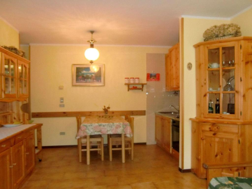 Stunning holiday home in Molina di Ledro near lake photo 4
