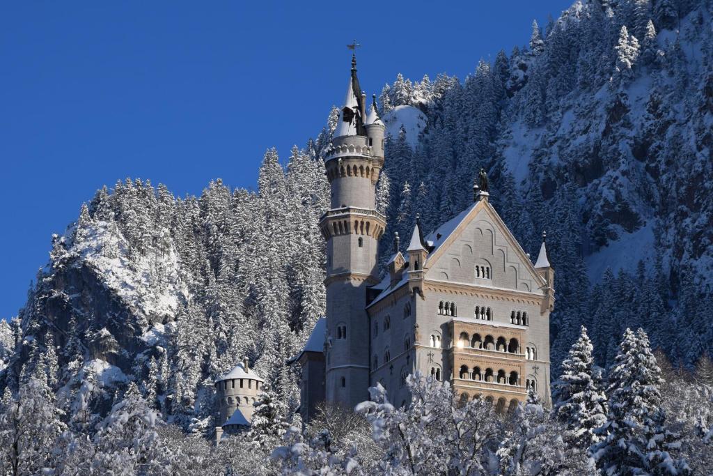 AMERON Neuschwanstein Alpsee Resort & Spa photo 2