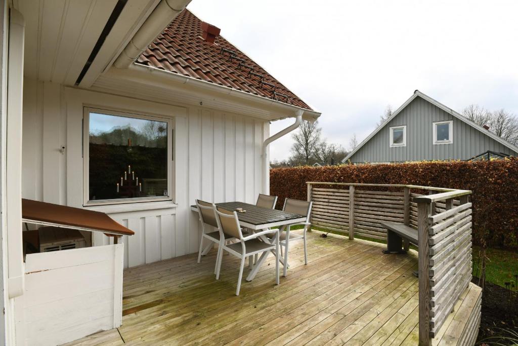 Holiday home near Gothenburg and hiking trails photo 3