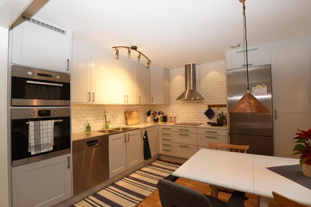 Holiday home near Gothenburg and hiking trails photo 4