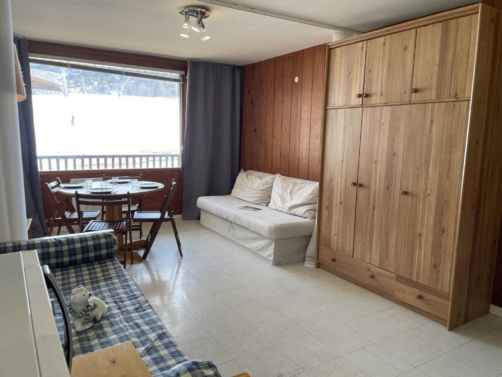 Appartement Puy Saint Vincent 1400, 1 pièce, 4 personnes - FR-1-330G-6 photo 2