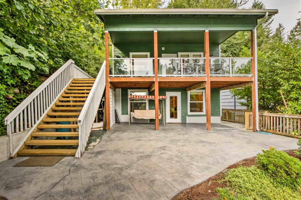 Lakefront Olympia Home with Private Dock and Views! photo 2