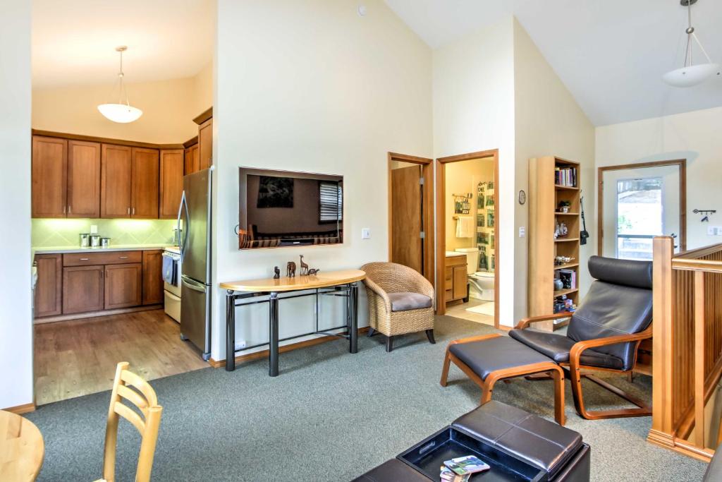 Lakefront Olympia Home with Private Dock and Views! photo 3