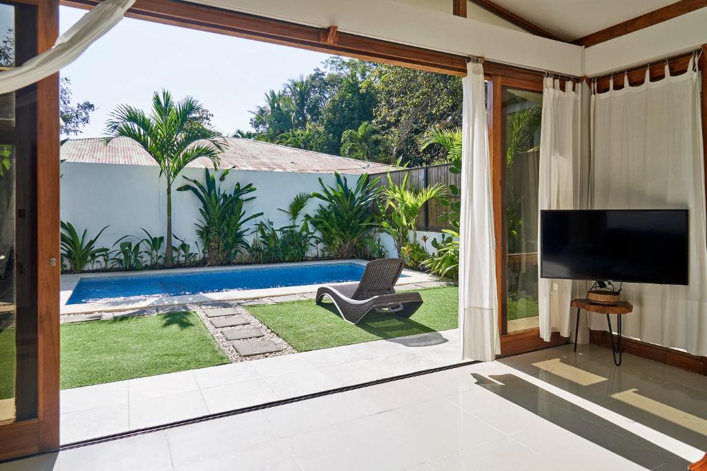 Villa Akari - Brand new 2bedrooms Villa with Pool photo 2