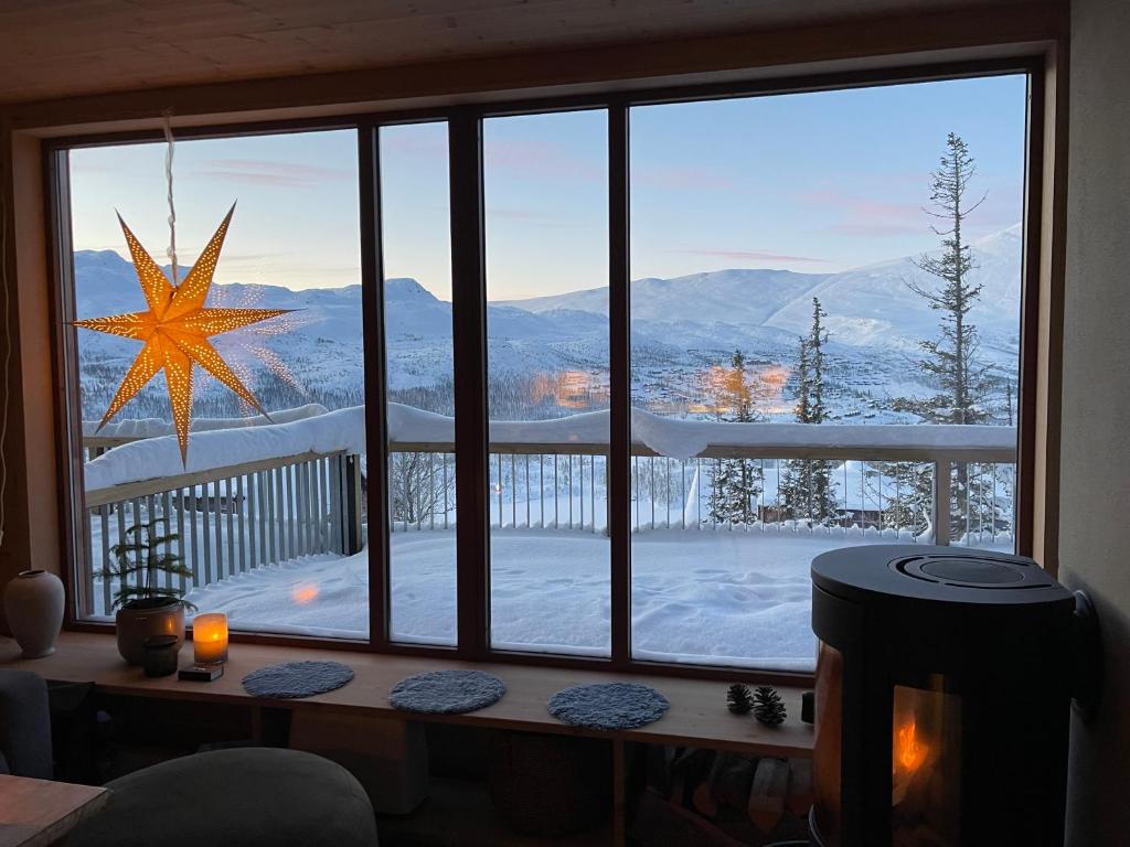 Astonishing Mountain Lodge at the top of Gaustablikk, 25m2 west facing terrace, 3 bedrooms photo 1